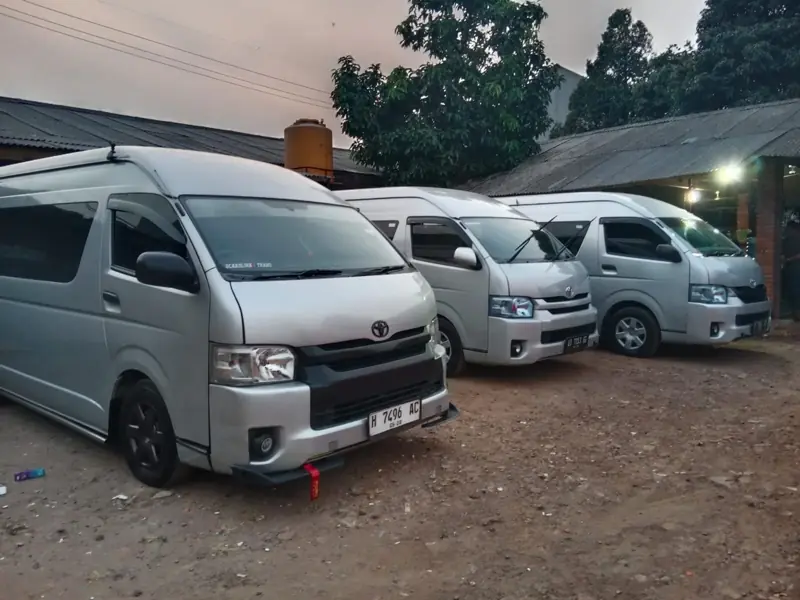 Persiapan armada travel Surabaya Bali